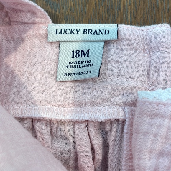 🌟3/$15🌟Lucky 🍀 Brand 2 piece short set. 18 months. - Picture 6 of 12